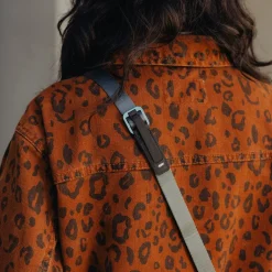 Leash